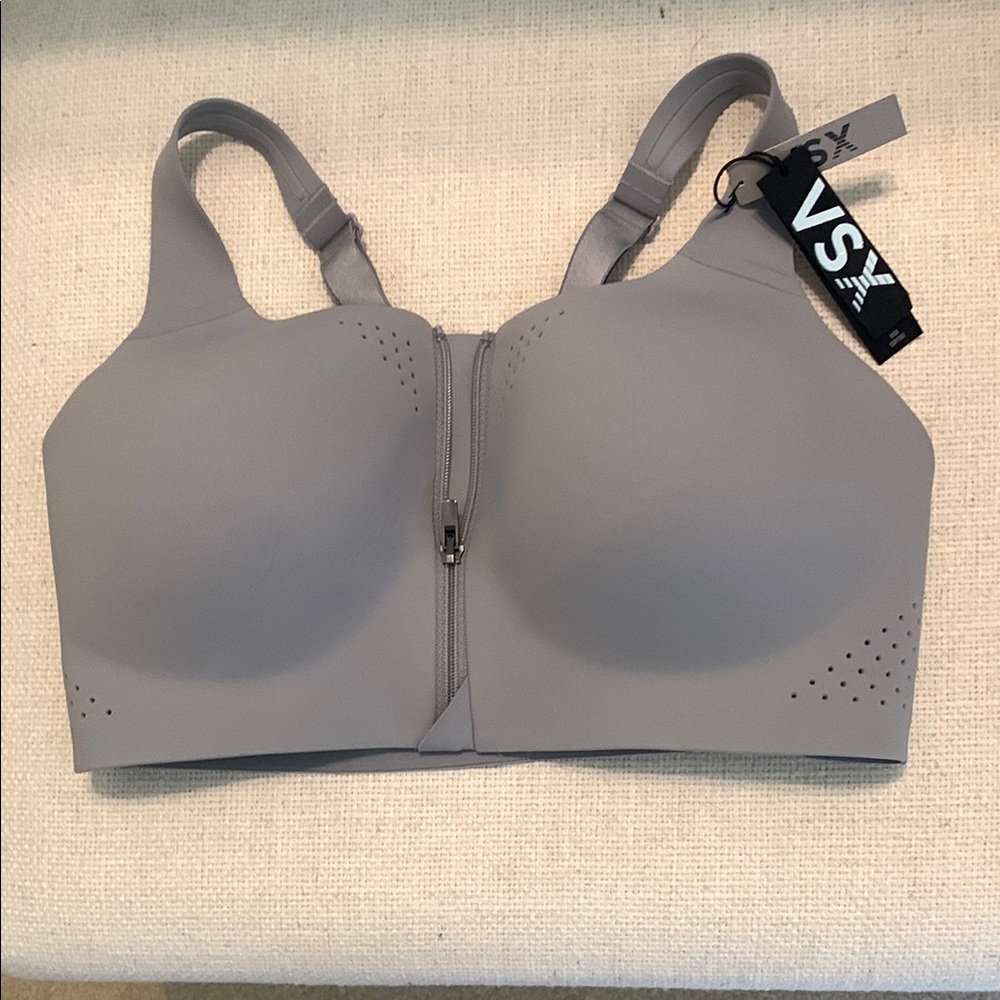 Victoria's Secret Gray Sports Bra Seamless Comfort NWT 36 D